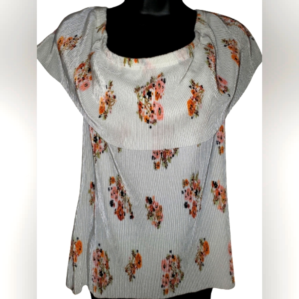 Ana On or Off Shoulder Plisse Floral Mix Top